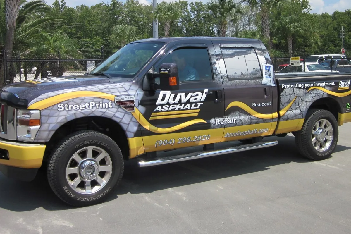 Vehicle Graphics Cleveland Tennessee